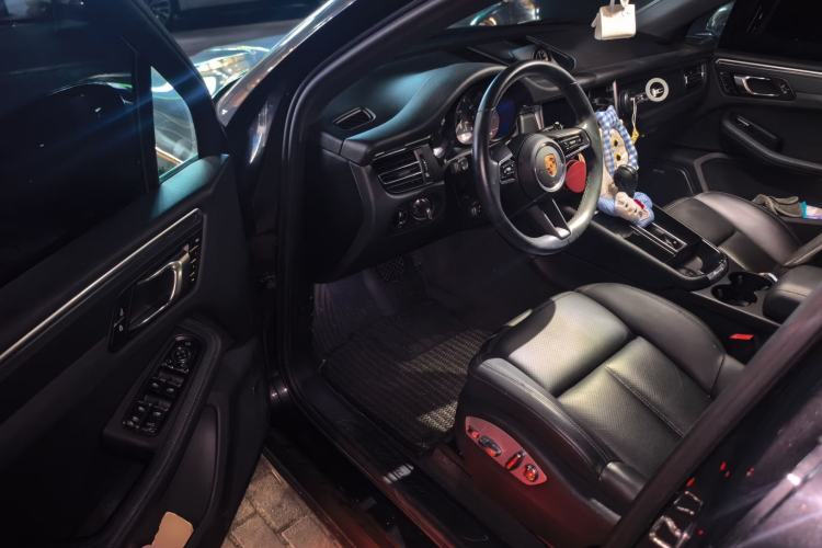 Used Porsche Macan 2022 Macan 2.0T Driver Seat