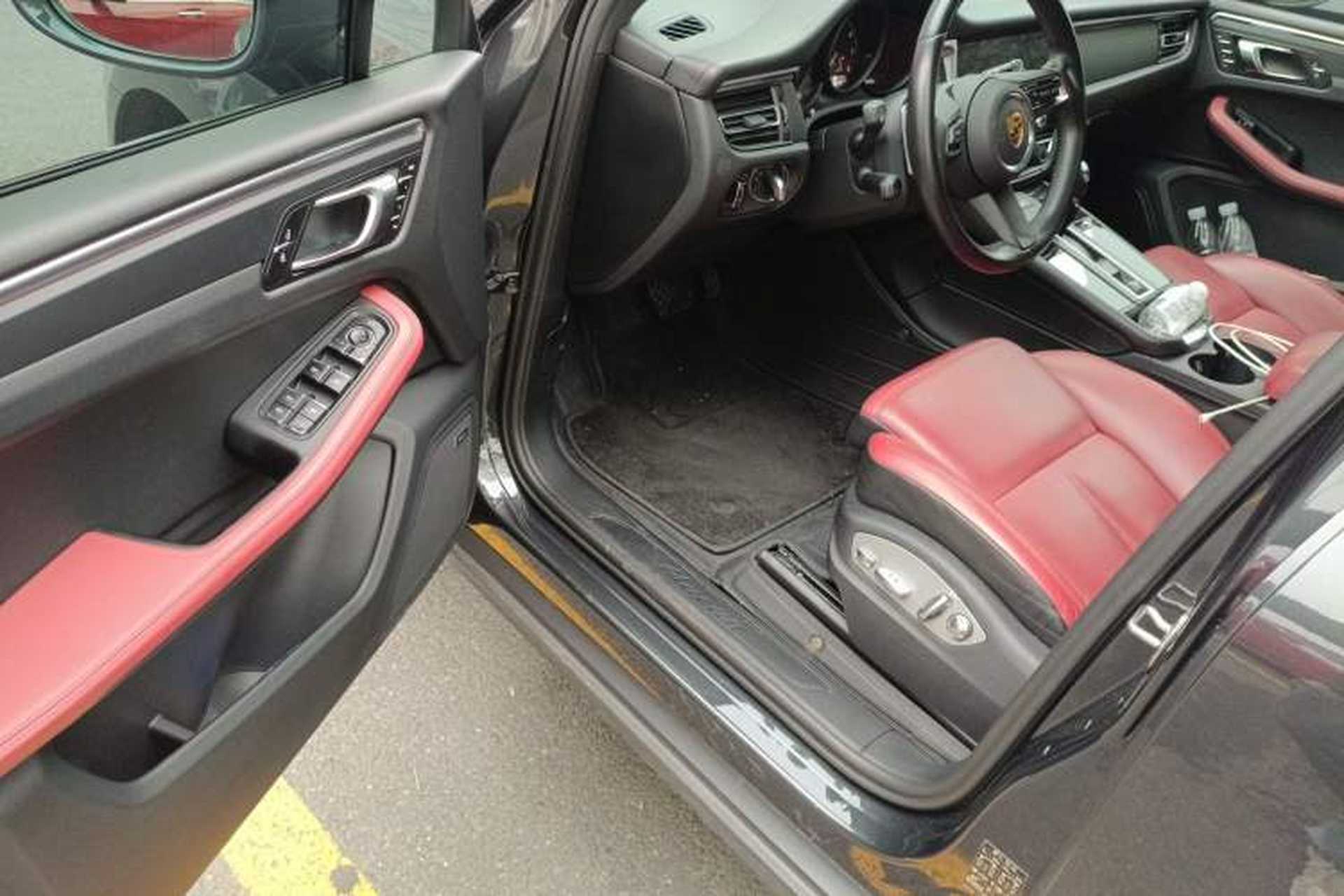 Used Porsche Macan 2022 Macan 2.0T Driver Seat