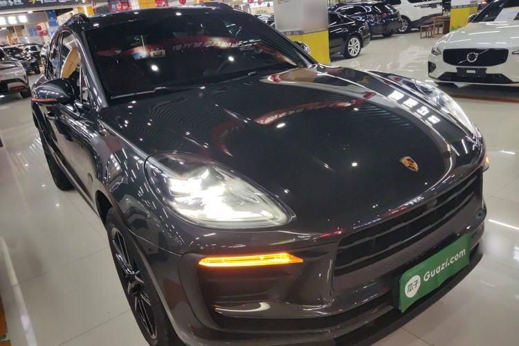 Used Porsche Macan 2022 Macan 2.0T Exterior 2
