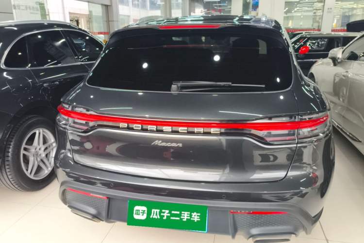 Used Porsche Macan 2022 Macan 2.0T Exterior 4