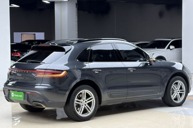 Used Porsche Macan 2022 Macan 2.0T Exterior 4