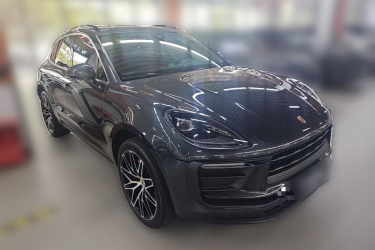 Used Porsche Macan 2022 Macan 2.0T Front Right 45 Deg