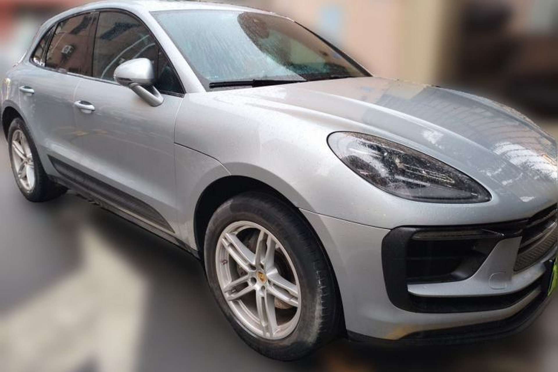 Used Porsche Macan 2022 Macan 2.0T Front Right 45 Deg