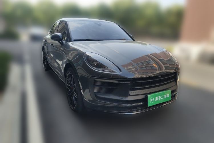 Used Porsche Macan 2022 Macan GTS 2.9T Front Right 45 Deg