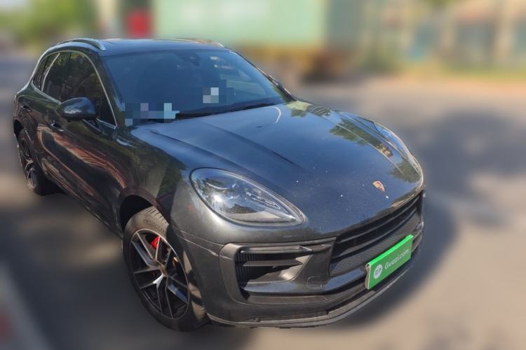 Used Porsche Macan 2022 Macan S 2.9T Front Right 45 Deg