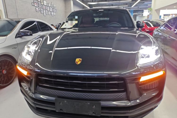 Used Porsche Macan 2022 Macan S 2.9T Front