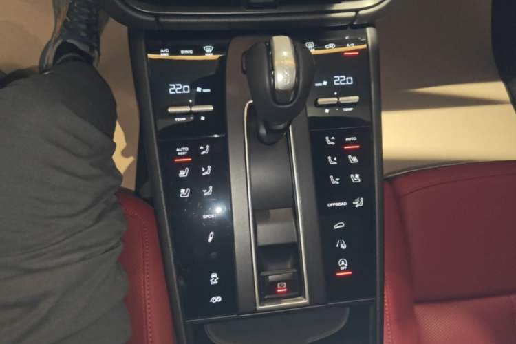 Used Porsche Macan 2022 Macan 2.0T Gear Lever