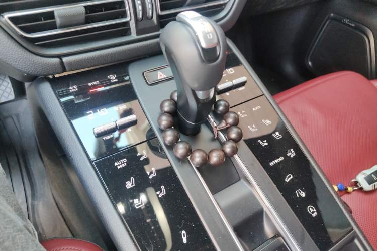 Used Porsche Macan 2022 Macan GTS 2.9T Gear Lever