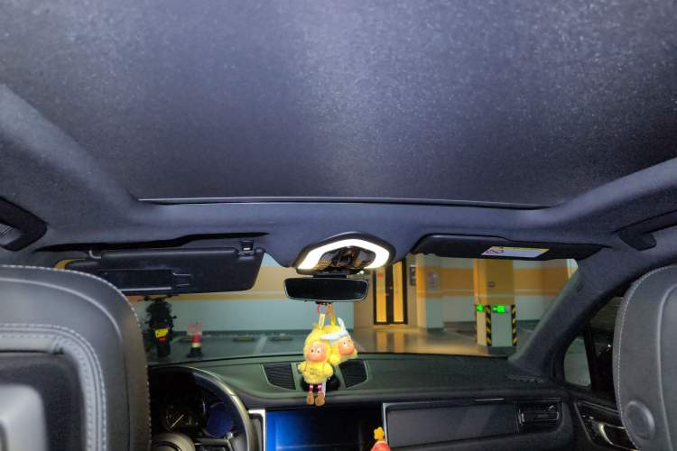 Used Porsche Macan 2022 Macan 2.0T Headliner