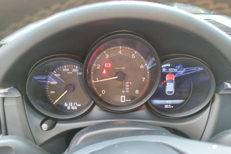 Used Porsche Macan 2022 Macan T 2.0T Instrument Cluster