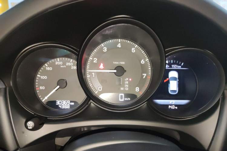 Used Porsche Macan 2022 Macan 2.0T Instrument Cluster