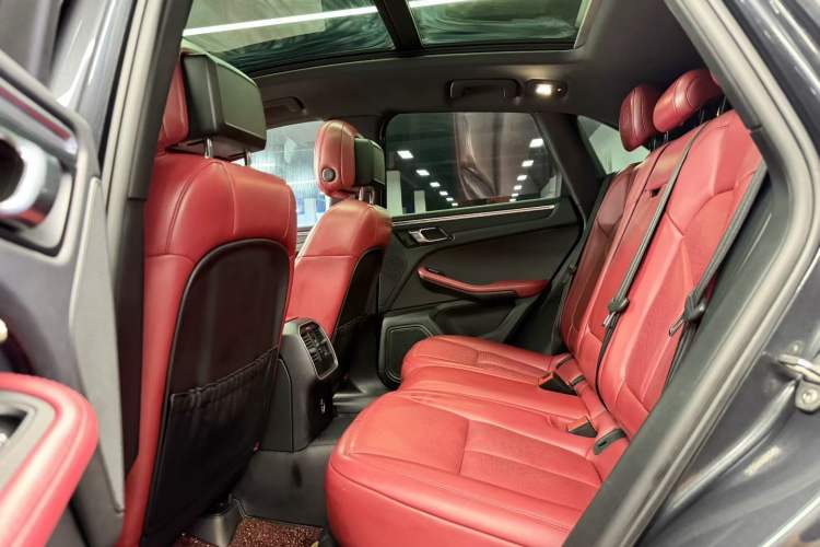 Used Porsche Macan 2022 Macan 2.0T Interior 3