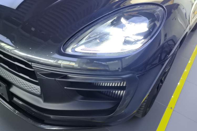 Used Porsche Macan 2022 Macan GTS 2.9T Left Front Headlight