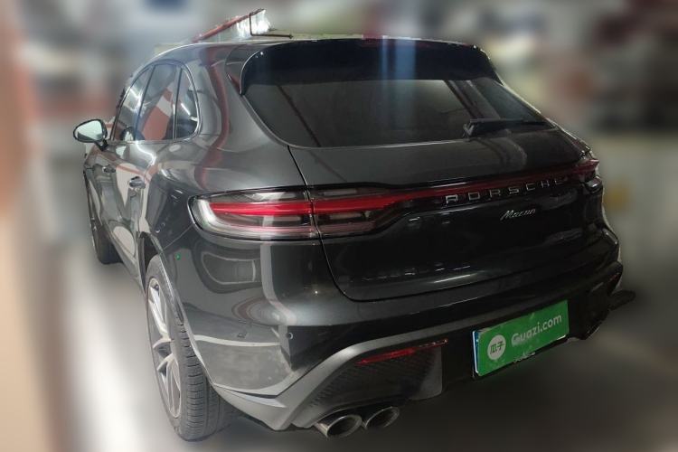 Used Porsche Macan 2022 Macan 2.0T Rear Left 45 Deg