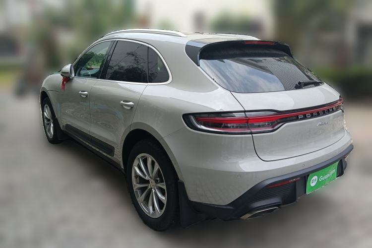Used Porsche Macan 2022 Macan 2.0T Rear Left 45 Deg
