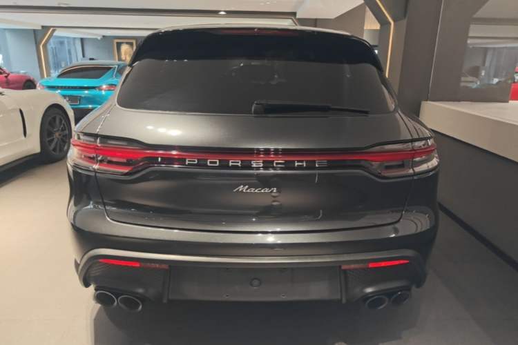 Used Porsche Macan 2022 Macan 2.0T Rear