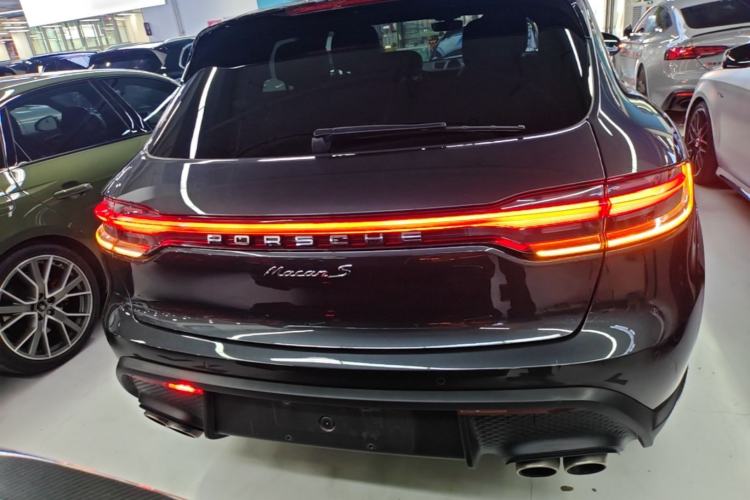 Used Porsche Macan 2022 Macan S 2.9T Rear