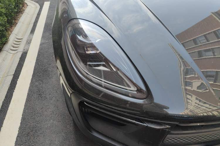 Used Porsche Macan 2022 Macan GTS 2.9T Right Front Headlight