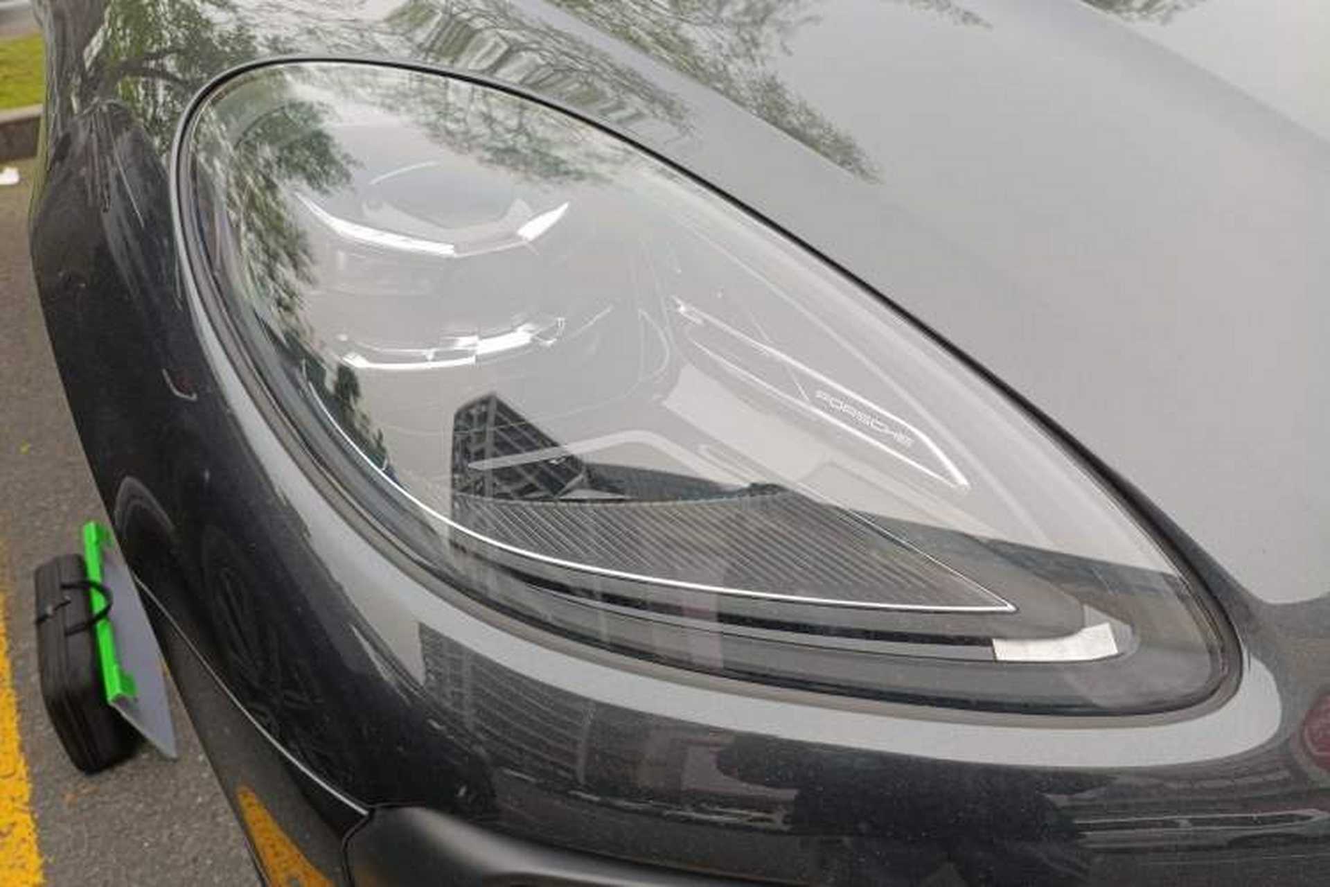 Used Porsche Macan 2022 Macan 2.0T Right Front Headlight