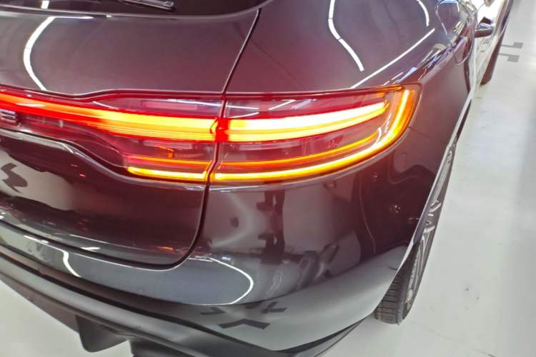 Used Porsche Macan 2022 Macan S 2.9T Right Rear Taillight