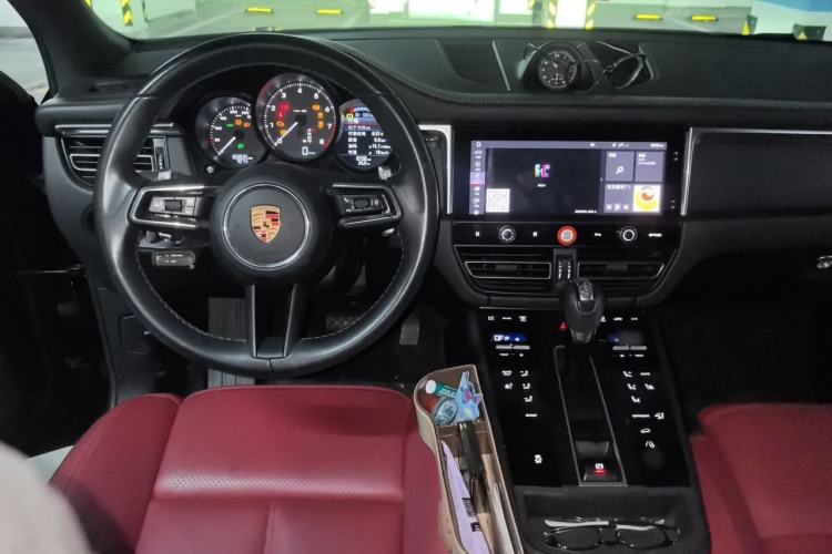 Used Porsche Macan 2022 Macan 2.0T Steering Wheel