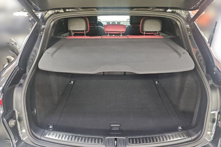 Used Porsche Macan 2022 Macan 2.0T Trunk