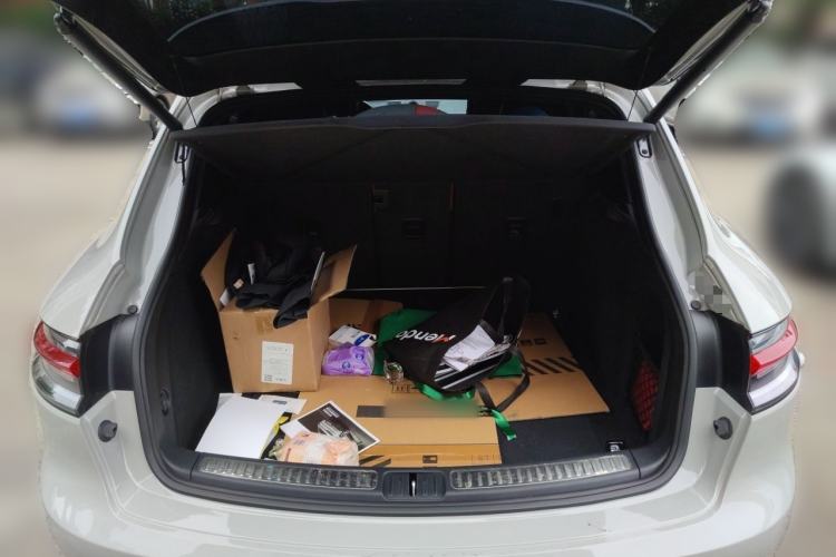 Used Porsche Macan 2022 Macan T 2.0T Trunk