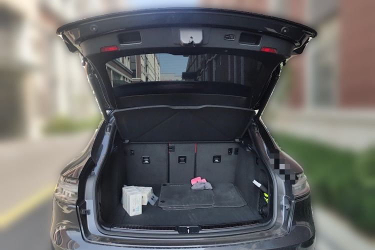 Used Porsche Macan 2022 Macan GTS 2.9T Trunk
