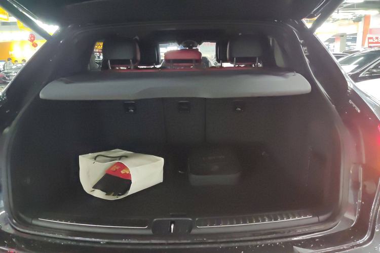 Used Porsche Macan 2022 Macan 2.0T Trunk