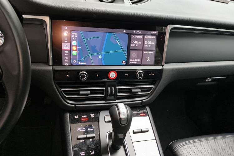 Used Porsche Macan 2022 Macan 2.0T Audio And AC Panel