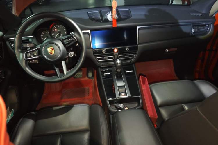 Used Porsche Macan 2022 Macan 2.0T Center Console