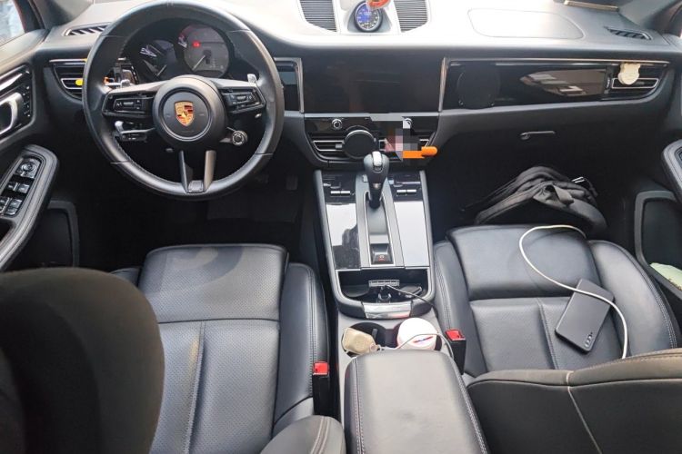Used Porsche Macan 2022 Macan S 2.9T Center Console