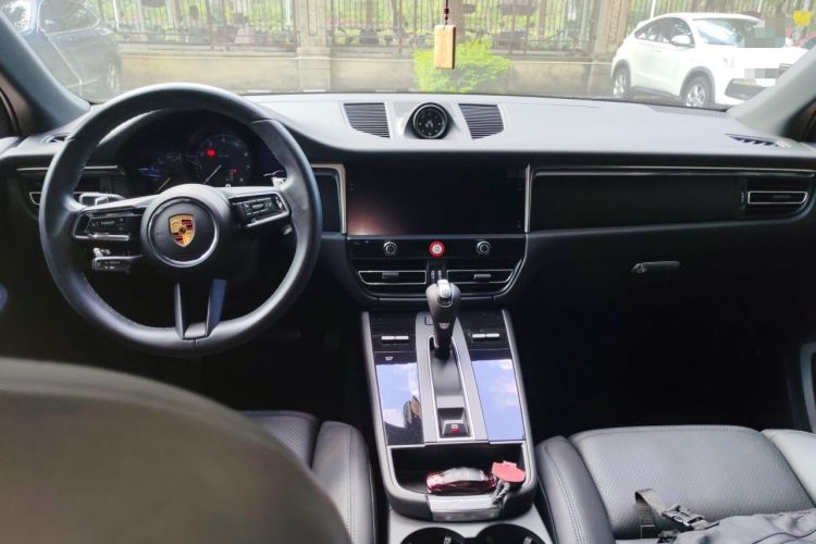 Used Porsche Macan 2022 Macan 2.0T Center Console
