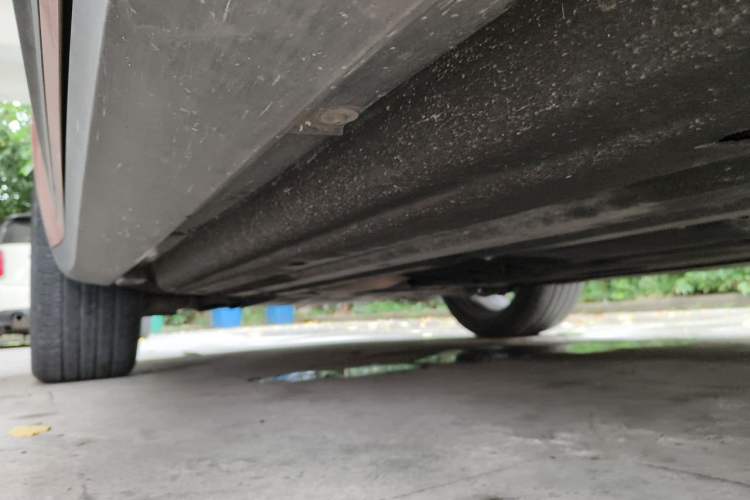 Used Porsche Macan 2022 Macan 2.0T Chassis Rear Left