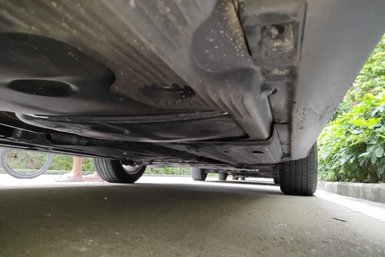 Used Porsche Macan 2022 Macan 2.0T Chassis Rear Right
