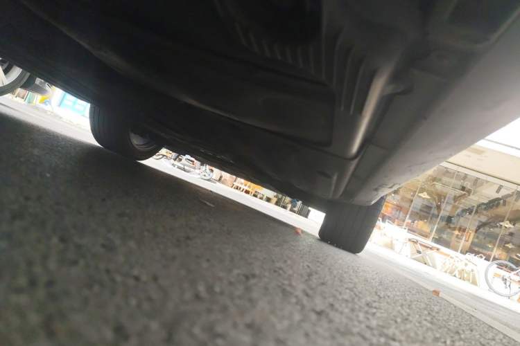 Used Porsche Macan 2022 Macan 2.0T Chassis Rear Right