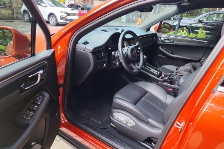 Used Porsche Macan 2022 Macan 2.0T Driver Seat