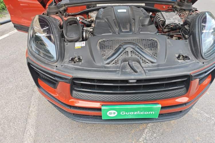 Used Porsche Macan 2022 Macan S 2.9T Engine Bay Right