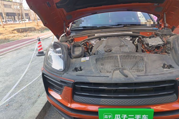 Used Porsche Macan 2022 Macan 2.0T Engine Bay Right