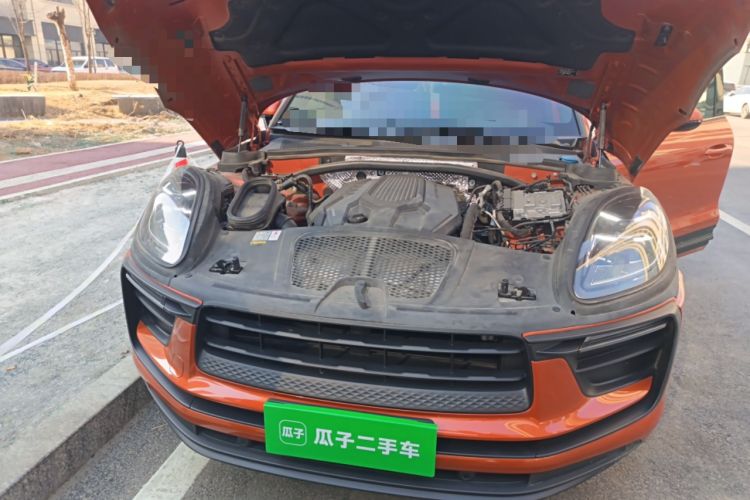 Used Porsche Macan 2022 Macan 2.0T Engine Bay