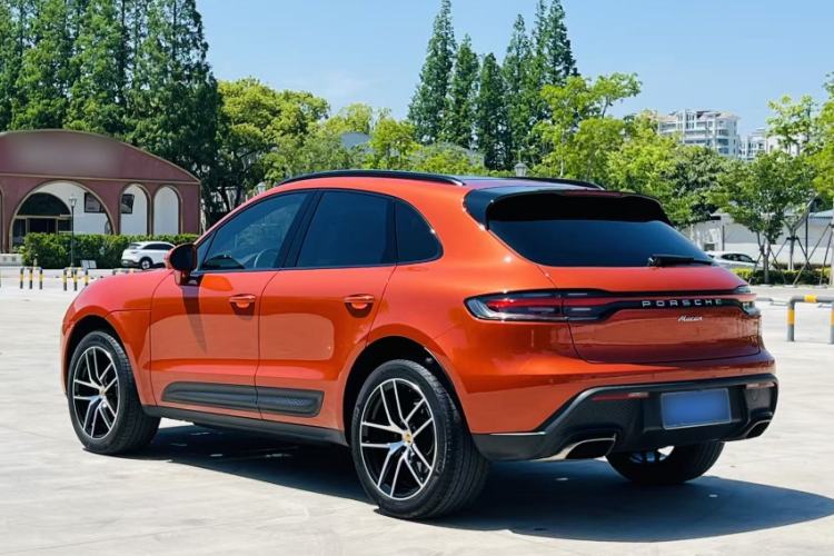Used Porsche Macan 2022 Macan 2.0T Exterior 4