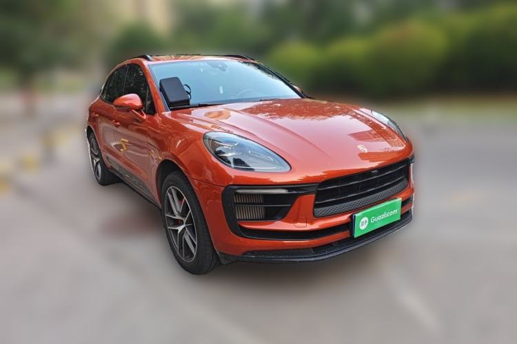 Used Porsche Macan 2022 Macan S 2.9T Front Right 45 Deg