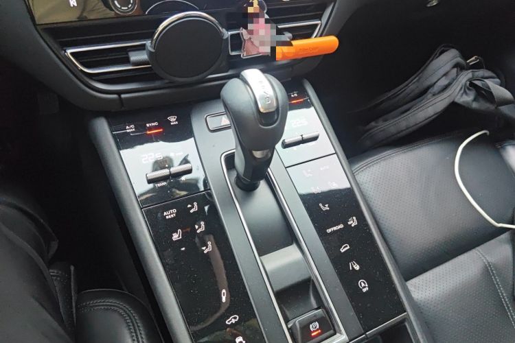 Used Porsche Macan 2022 Macan S 2.9T Gear Lever