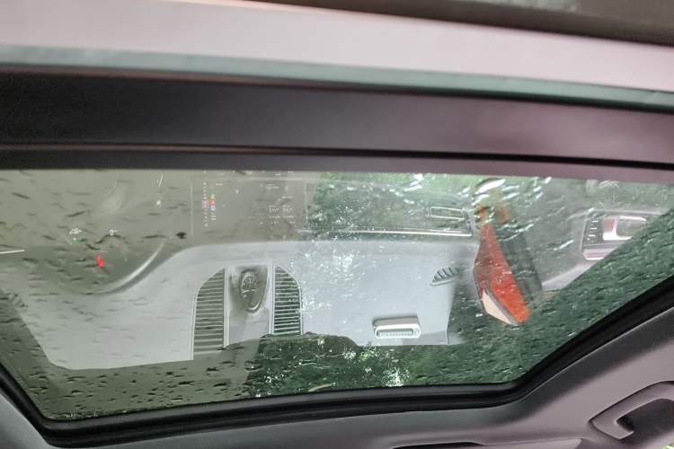 Used Porsche Macan 2022 Macan 2.0T Headliner
