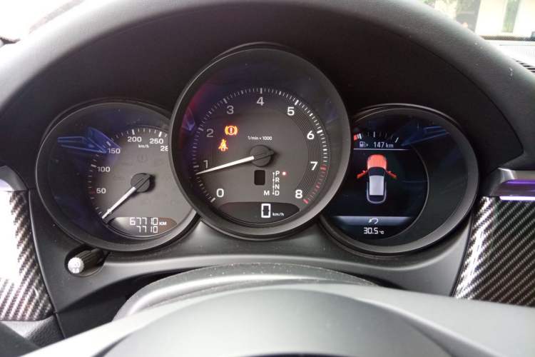 Used Porsche Macan 2022 Macan 2.0T Instrument Cluster