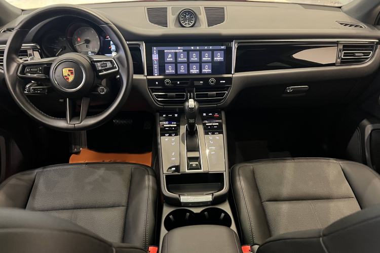 Used Porsche Macan 2022 Macan S 2.9T Interior 1