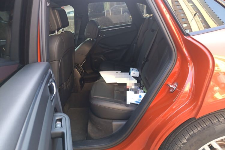 Used Porsche Macan 2022 Macan 2.0T Left Rear Seat