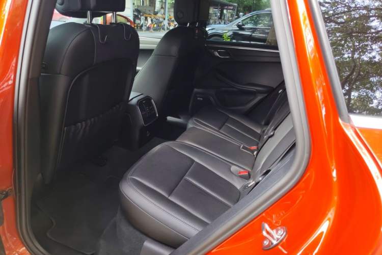 Used Porsche Macan 2022 Macan 2.0T Left Rear Seat