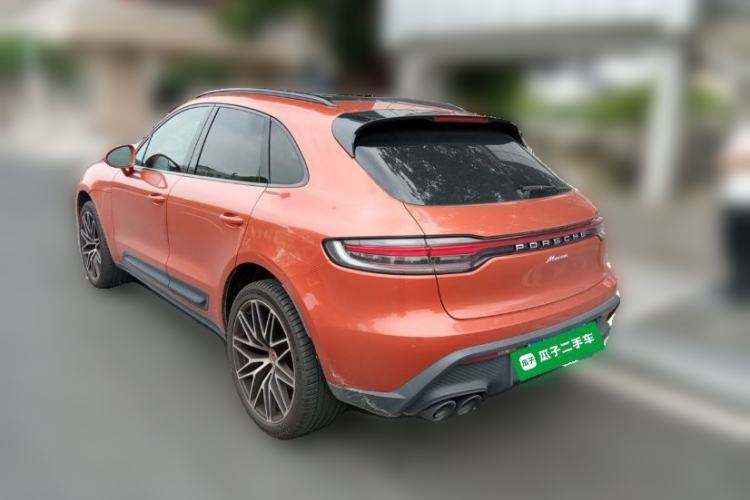 Used Porsche Macan 2022 Macan 2.0T Rear Left 45 Deg