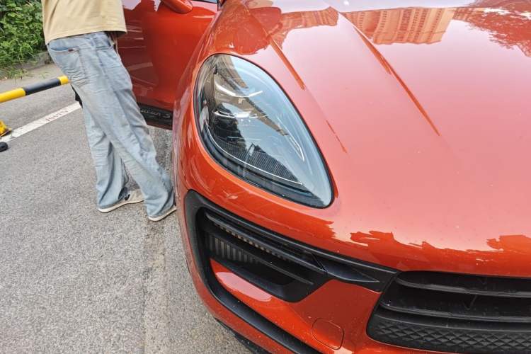 Used Porsche Macan 2022 Macan S 2.9T Right Front Headlight